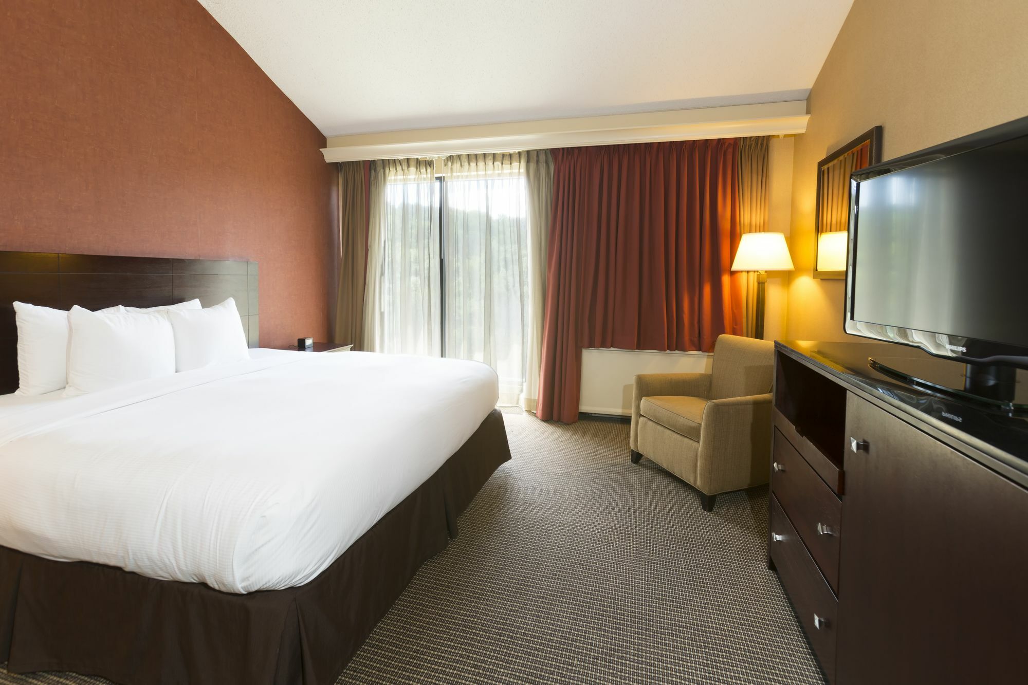 Doubletree By Hilton Pittsburgh - Meadow Lands Hotel วอชิงตัน ภายนอก รูปภาพ